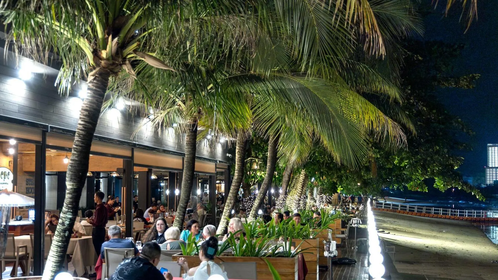 Queenco Hotel & Casino Sihanoukville