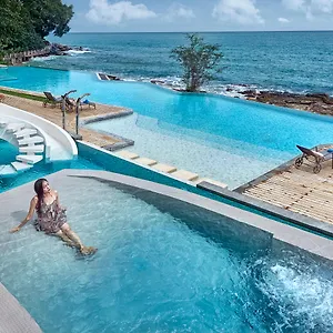 4* Hotel Independence &