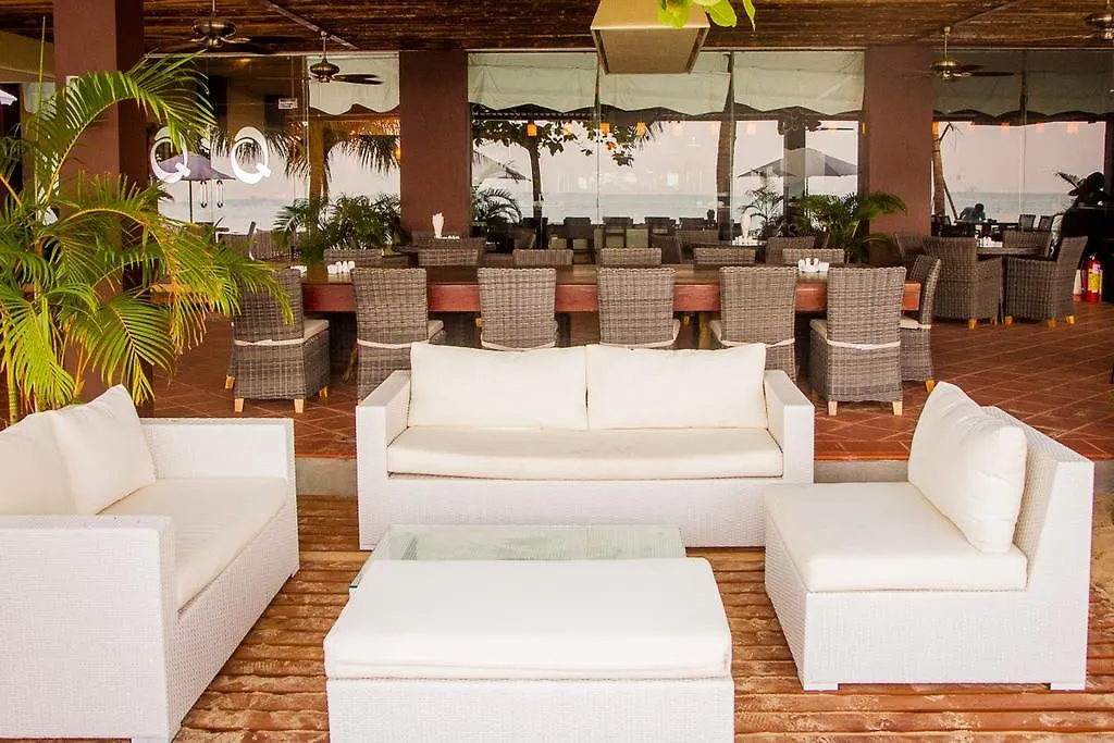 Queenco Hotel & Casino Sihanoukville 5*,
