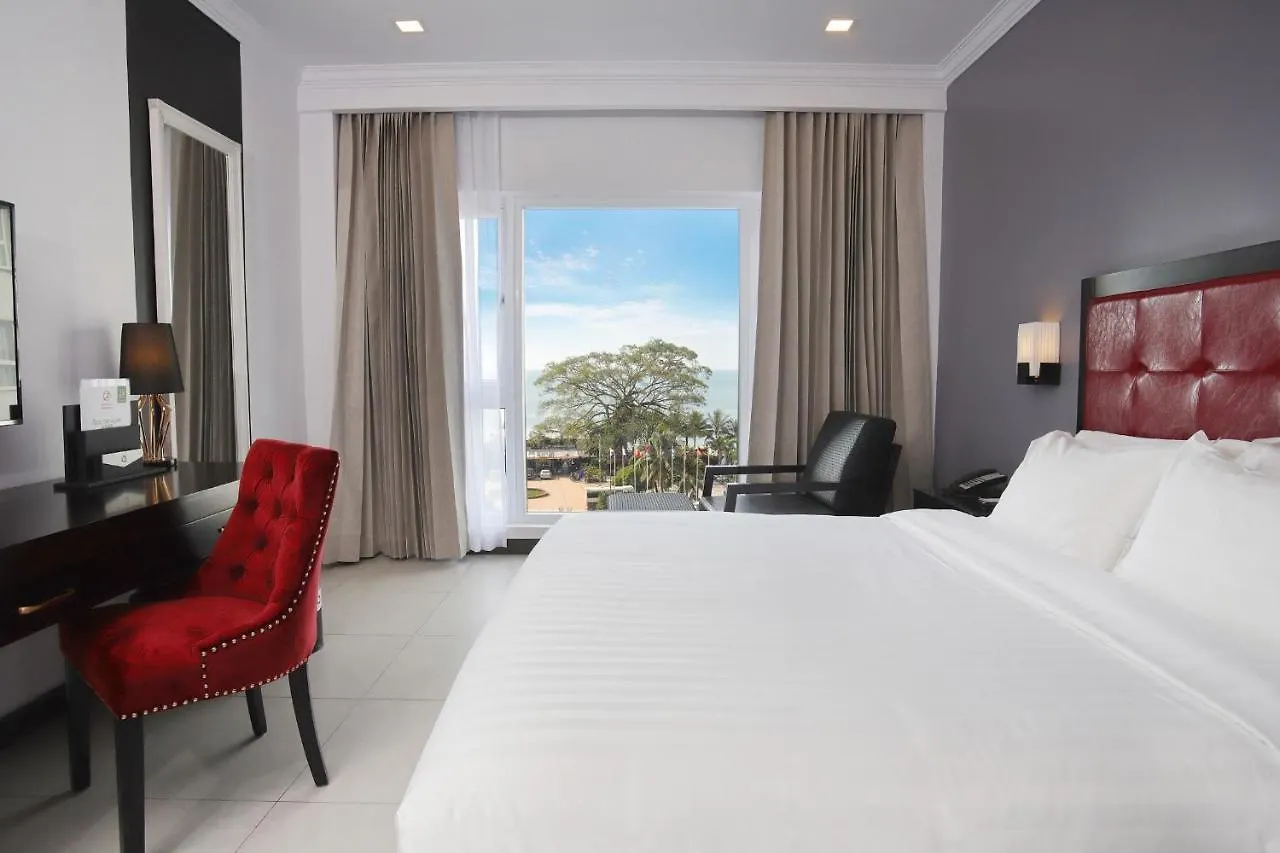 Queenco Hotel & Casino Sihanoukville 5*,  Cambodia