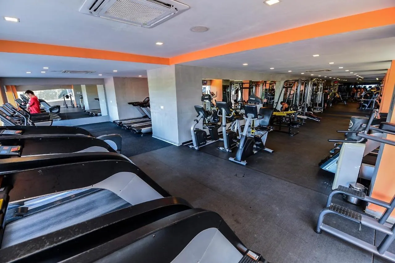 Queenco Hotel & Casino Sihanoukville 5*,